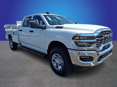 2026 RAM 2500 RAM 2500 TRADESMAN CREW CAB 4X4 8' BOX