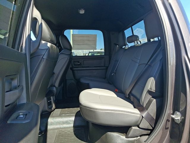 2026 RAM 4500HD RAM 4500 TRADESMAN CHASSIS CREW CAB 4X4 60' CA