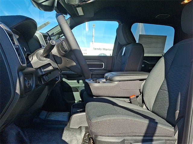 2026 RAM 4500HD RAM 4500 BIG HORN CHASSIS CREW CAB 4X4 60' CA