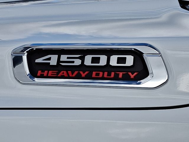 2026 RAM 4500HD RAM 4500 TRADESMAN CHASSIS CREW CAB 4X4 60' CA