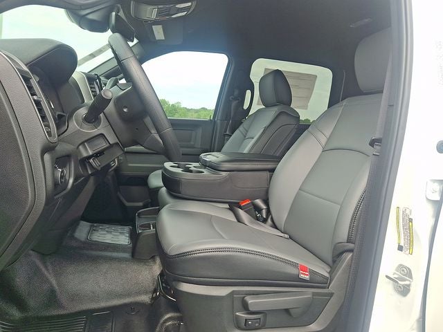 2026 RAM 4500HD Tradesman/Big Horn