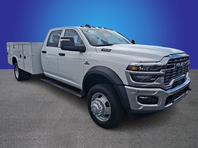 2026 RAM 4500HD RAM 4500 TRADESMAN CHASSIS CREW CAB 4X4 84' CA