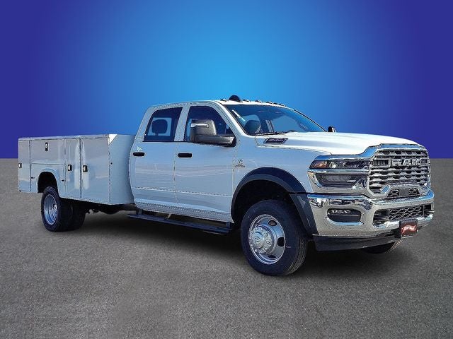 2026 RAM 4500HD RAM 4500 TRADESMAN CHASSIS CREW CAB 4X4 84' CA