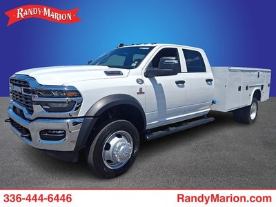 2026 RAM 4500HD RAM 4500 TRADESMAN CHASSIS CREW CAB 4X4 84' CA