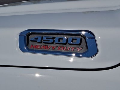 2026 RAM 4500HD RAM 4500 TRADESMAN CHASSIS CREW CAB 4X4 84' CA