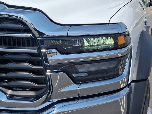 2025 RAM 5500HD Tradesman/Big Horn