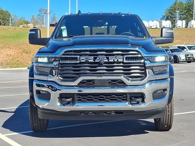 2025 RAM 5500HD Tradesman/Big Horn