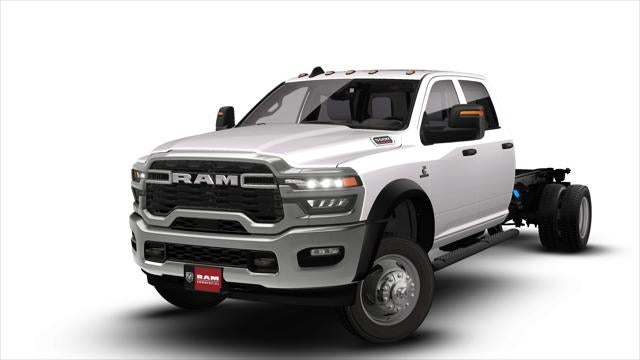 2026 RAM 5500HD RAM 5500 TRADESMAN CHASSIS CREW CAB 4X4 84' CA