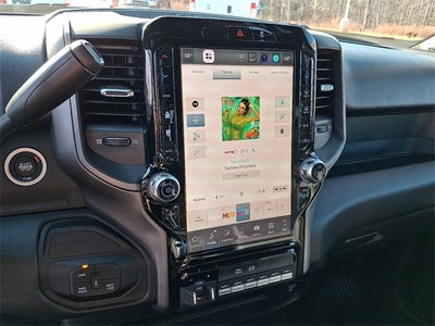 2026 RAM 5500HD RAM 5500 TRADESMAN CHASSIS CREW CAB 4X4 84' CA