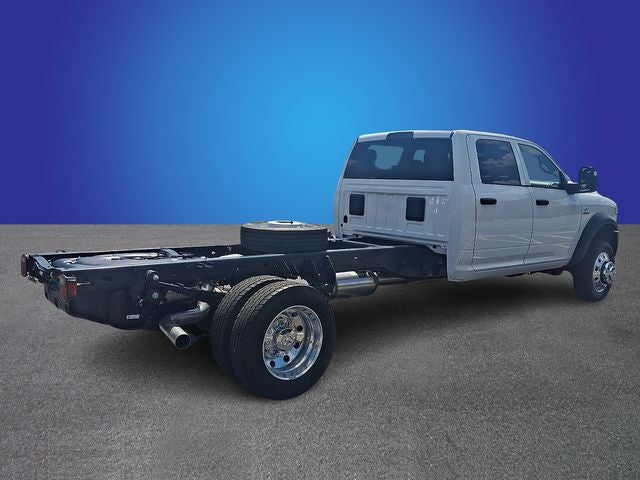 2026 RAM 5500HD RAM 5500 TRADESMAN CHASSIS CREW CAB 4X4 84' CA