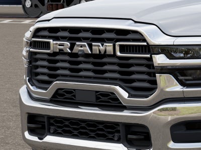 2026 RAM 5500HD RAM 5500 TRADESMAN CHASSIS CREW CAB 4X4 84' CA