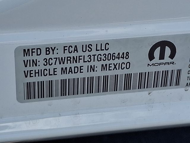 2026 RAM 5500HD RAM 5500 TRADESMAN CHASSIS CREW CAB 4X4 84' CA
