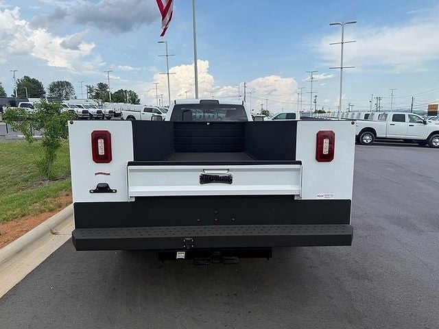 2023 RAM 3500 Tradesman Service Body