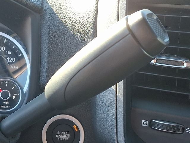 2025 RAM 3500 Tradesman/Big Horn