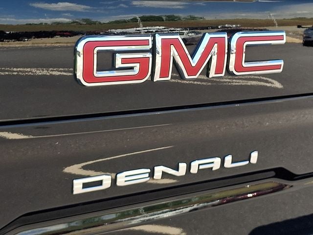 2022 GMC Sierra 1500 Limited 4WD Crew Cab Short Box Denali