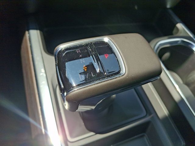 2024 GMC Sierra 1500 4WD Crew Cab Short Box SLT