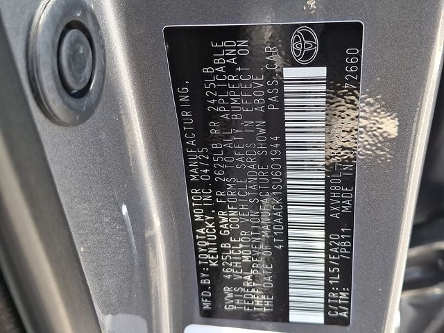 2025 Toyota Camry SE