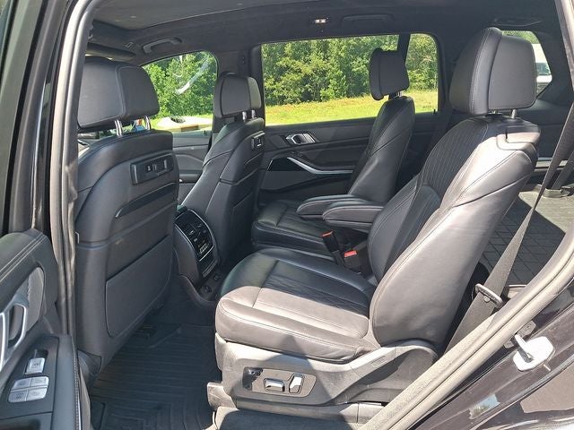 2020 BMW X7 M50i