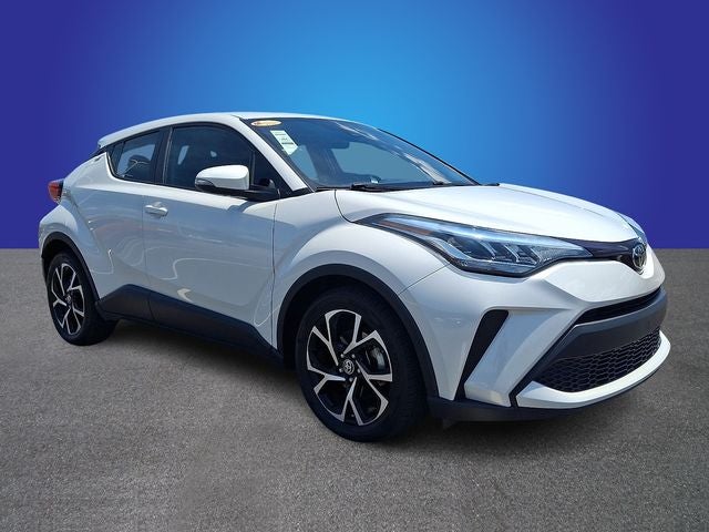 2022 Toyota C-HR XLE