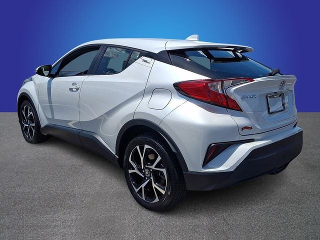 2022 Toyota C-HR XLE