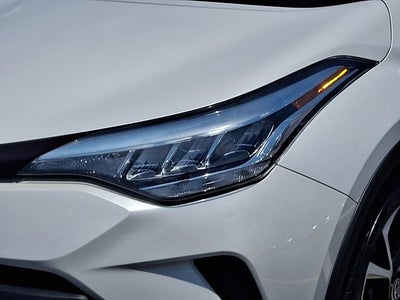 2022 Toyota C-HR XLE